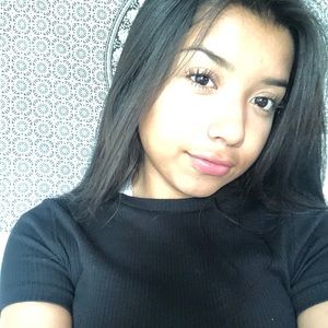 Meet your Posher, Marisa